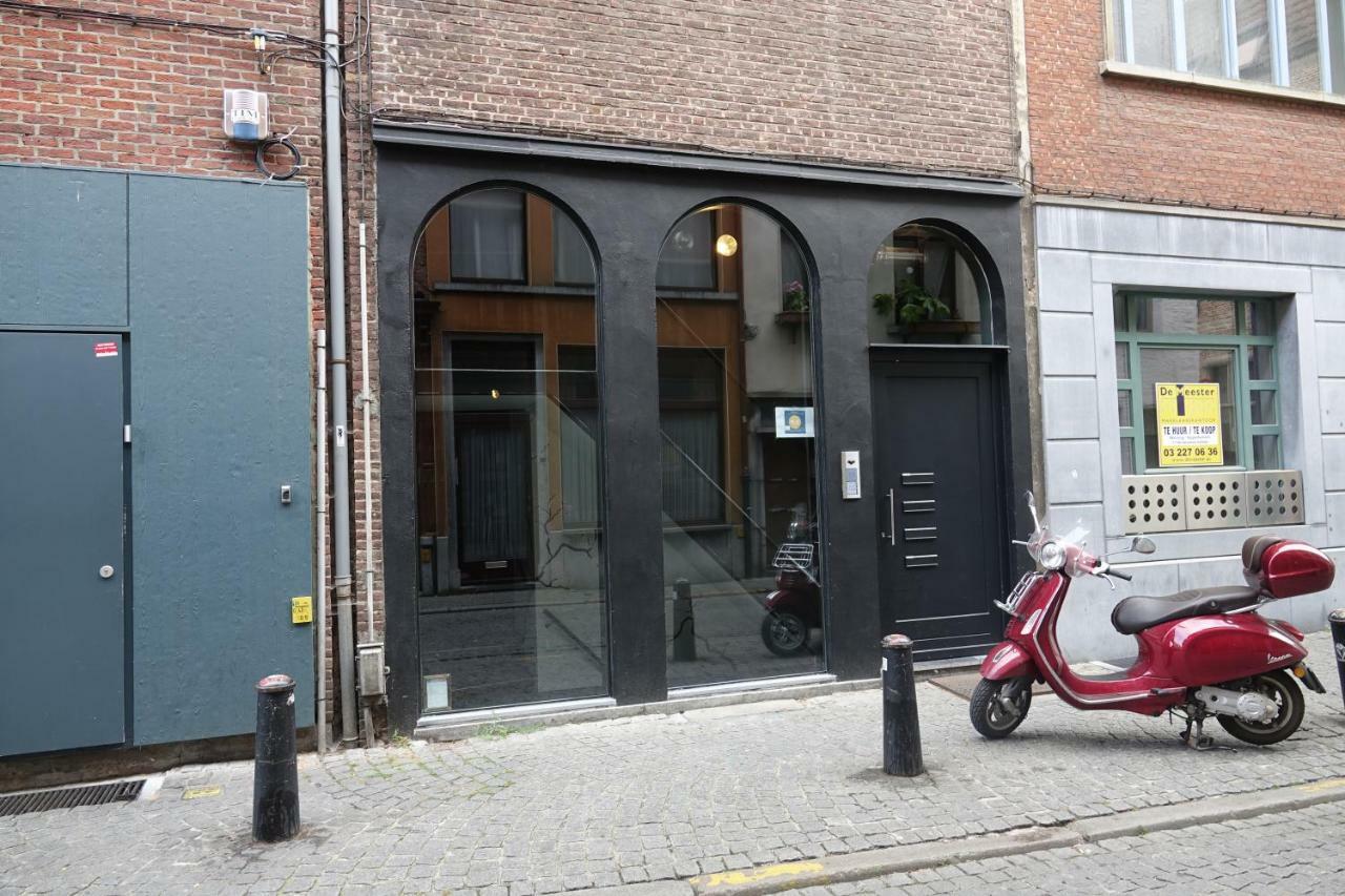 Urban Condo - Peacefull And Cozy Spot In Historical Center Antwerp Exterior photo
